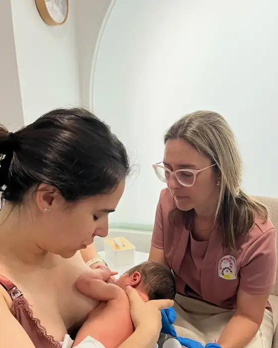 Consulta de lactancia con matrona en Mimando a Mamá, Alicante
